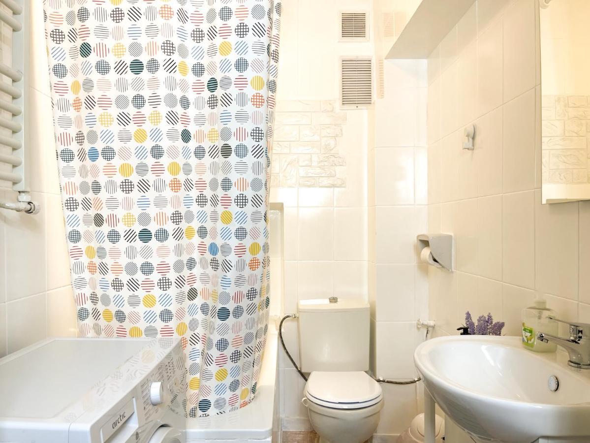 White Moon Apartment ブラショフ エクステリア 写真