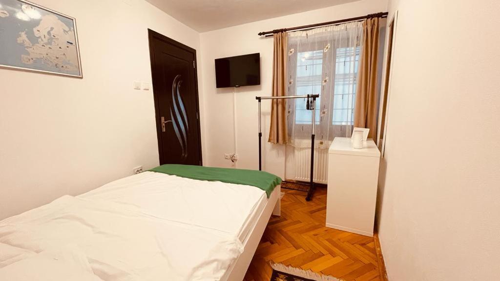 White Moon Apartment ブラショフ エクステリア 写真